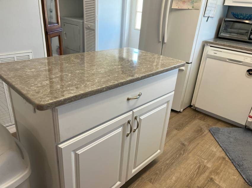 2408 Crooked Stick Drive a Winter Haven, FL Mobile or Manufactured Home for Sale
